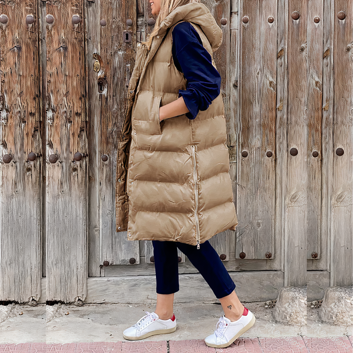 Simone | Long vest with hood