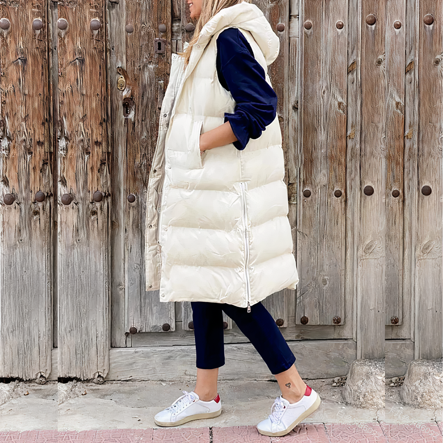 Simone | Long vest with hood