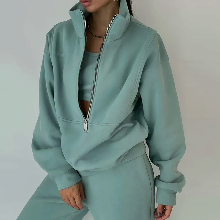 Leticia| Fashionable and minimalist winter set