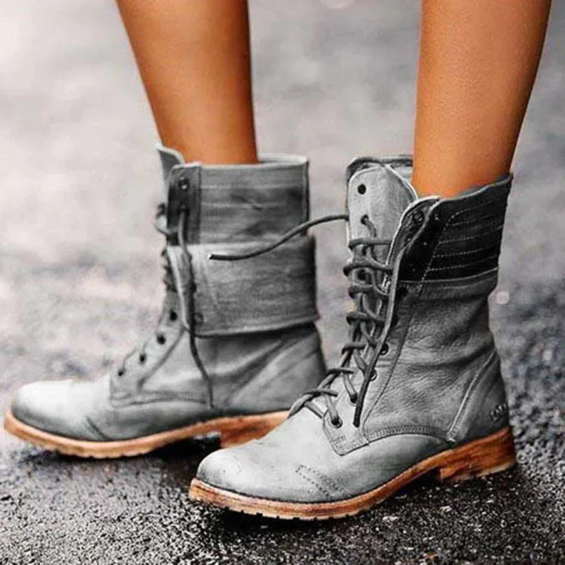 Carla | Stylish and supportive orthopedic boots