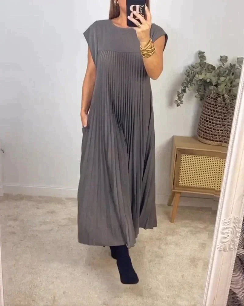 Aldina® | Sleeveless Dress With Pleats