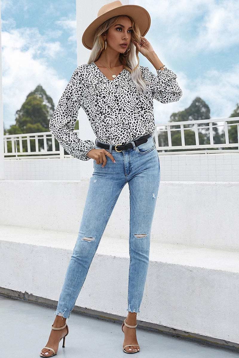 Carmen | Floral print shirt with gathered cuffs