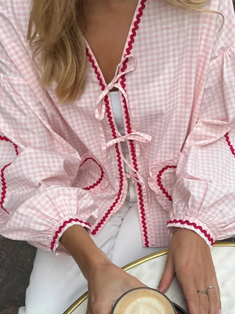 Maite® | Chic Sweetheart Blouse