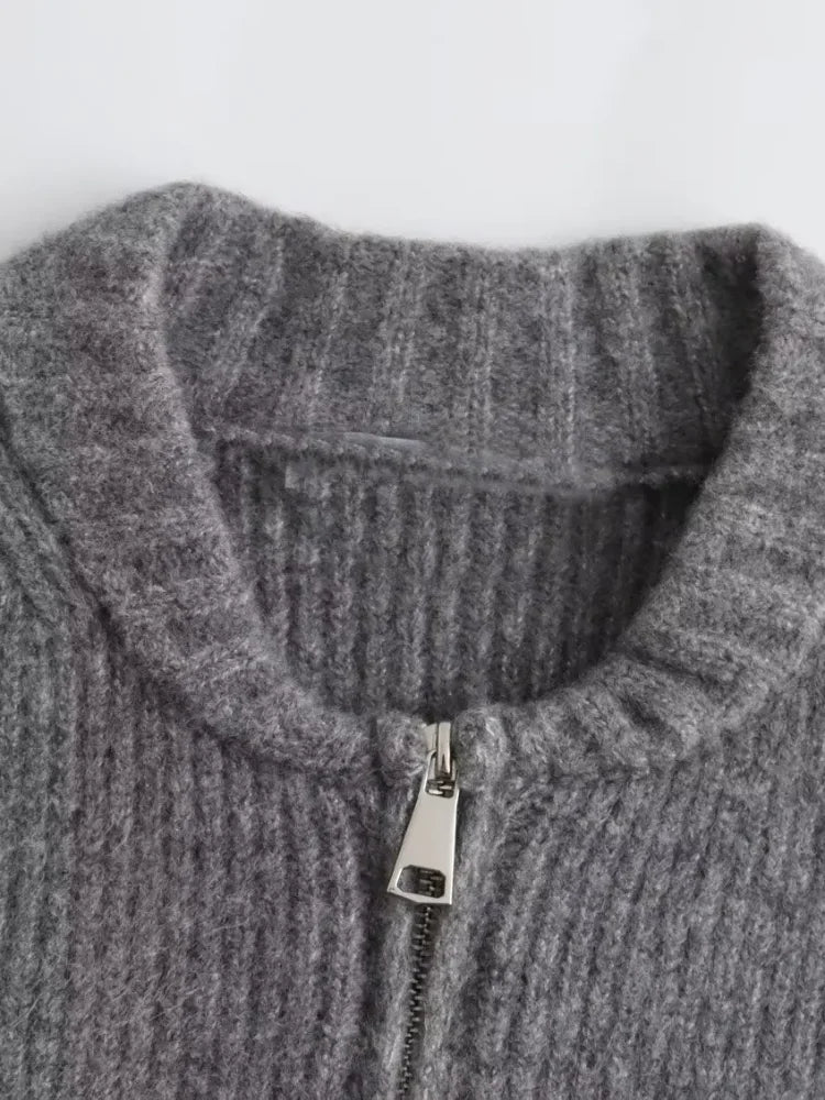 Karla | Gray O-neck knitted women's sweater, fashion jacket