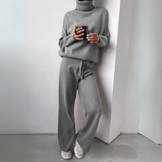 Lucía | Elegant set with sweater