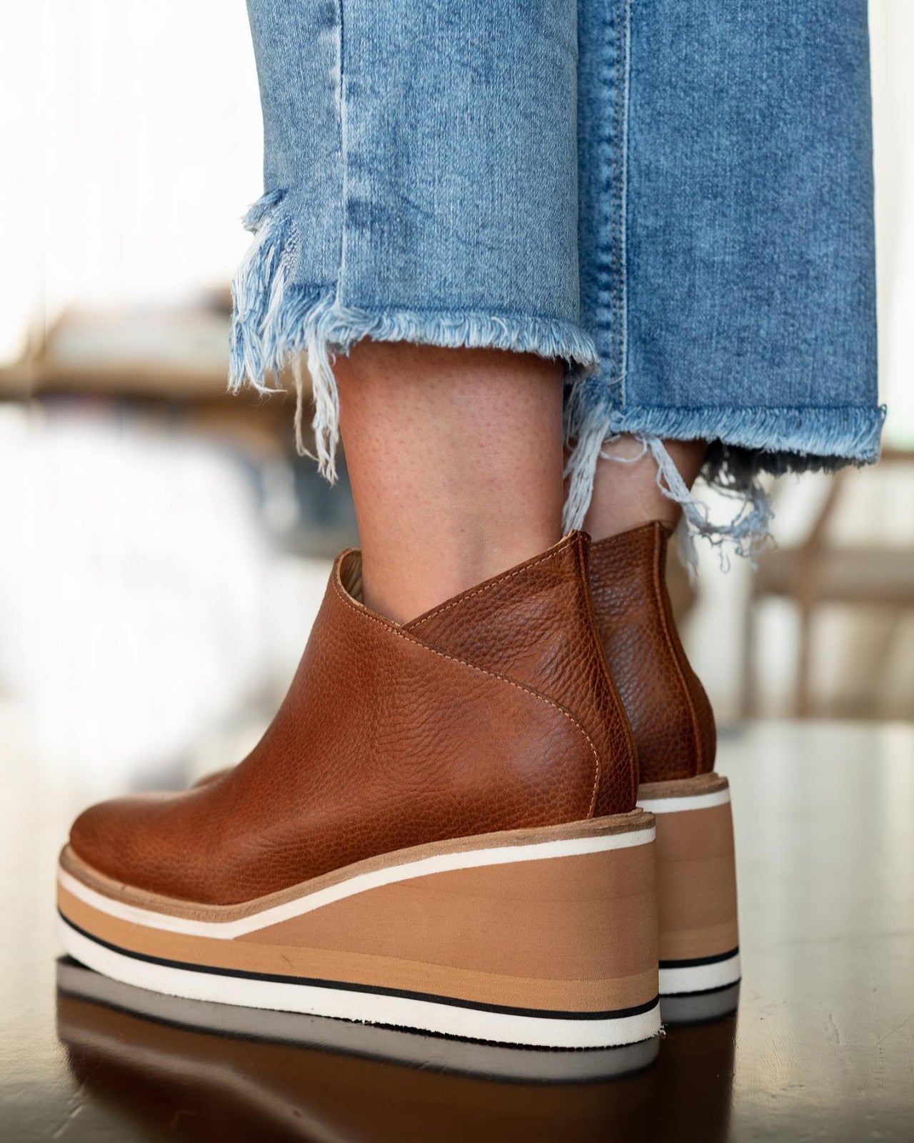 Judith | Versatile and supportive orthopedic boots.