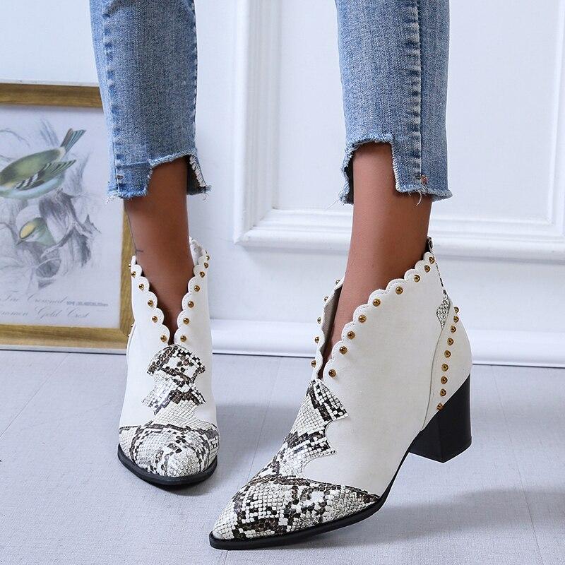 Diana | Cowboy ankle boots with studs