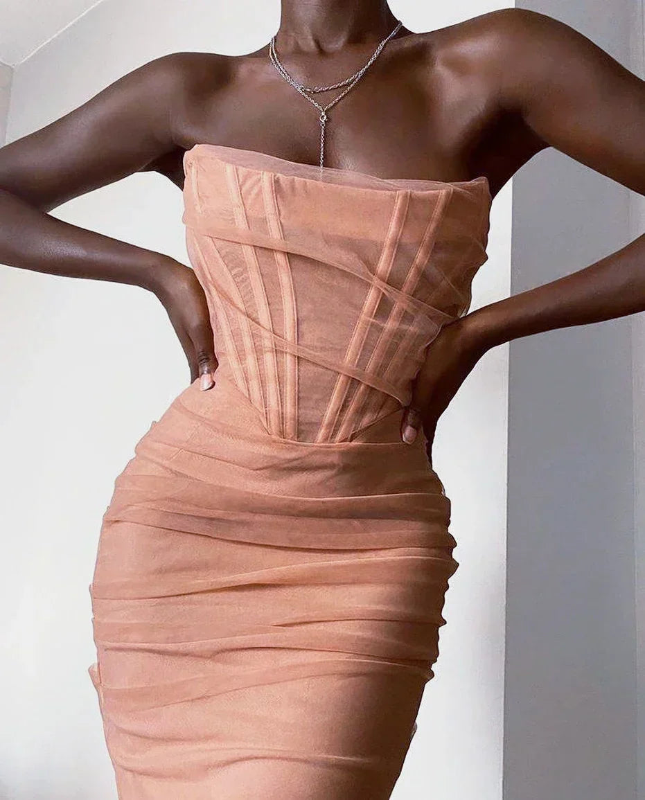 Tatiana® | Figure-Hugging Evening Dress With Corset Detail And Strapless Design