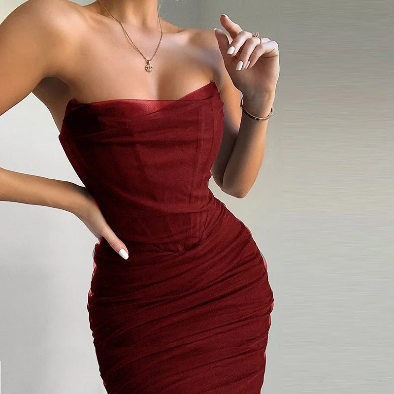 Irene® | Figure-Hugging Evening Dress With Corset Detail And Strapless Design
