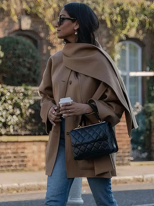 Glenda | Camel coat with scarf