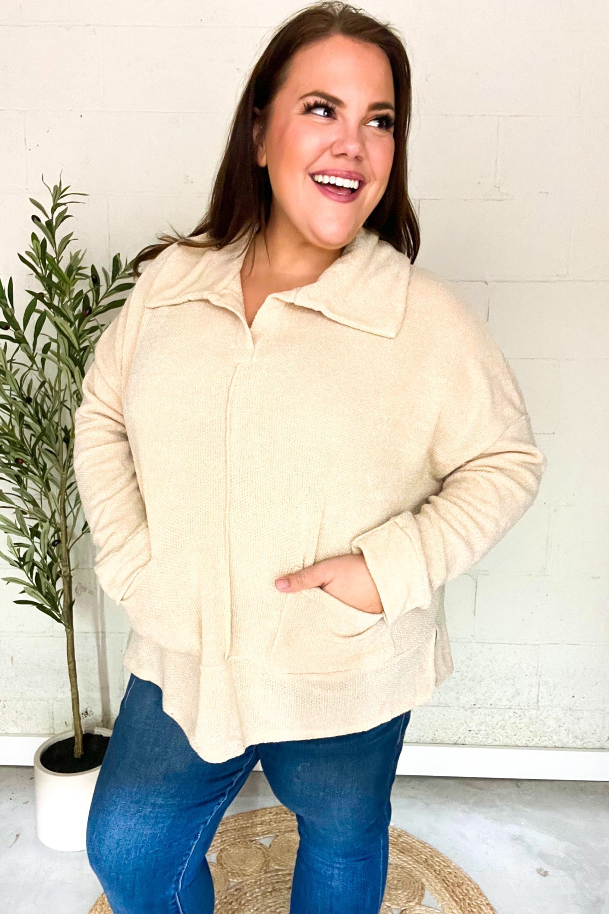 Anke | Easy Living oatmeal knit sweater with a notched neckline and oversized collar