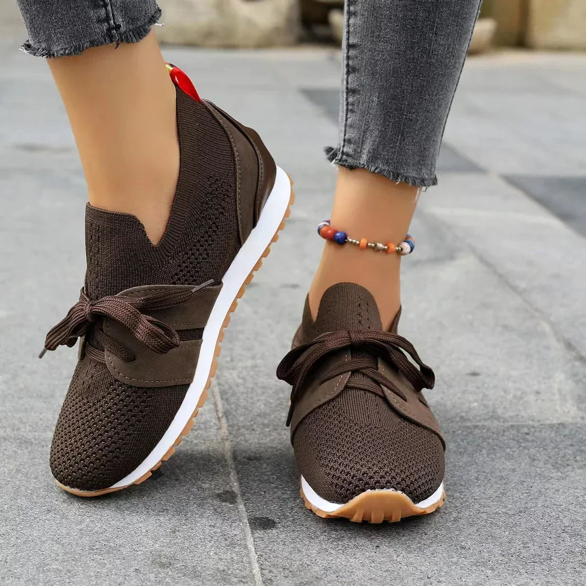 Clara® | Orthopedic women's walking shoes