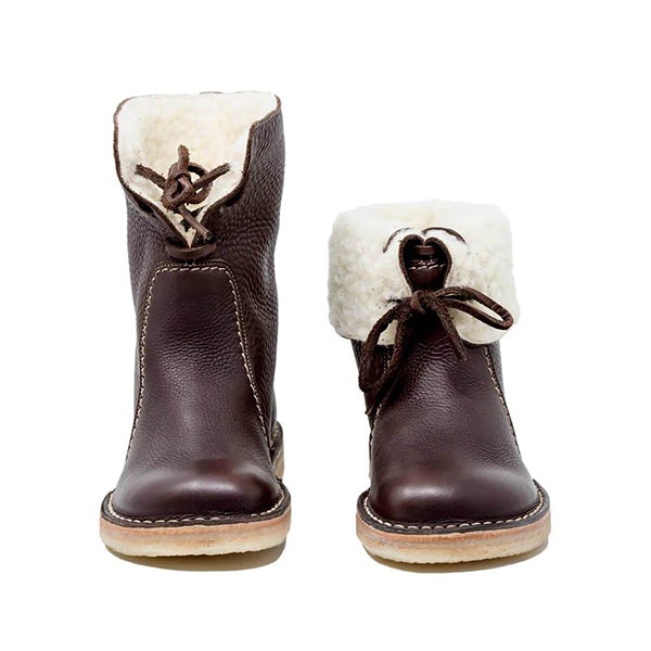 Petra | Fashionable and supportive orthopedic shoes.