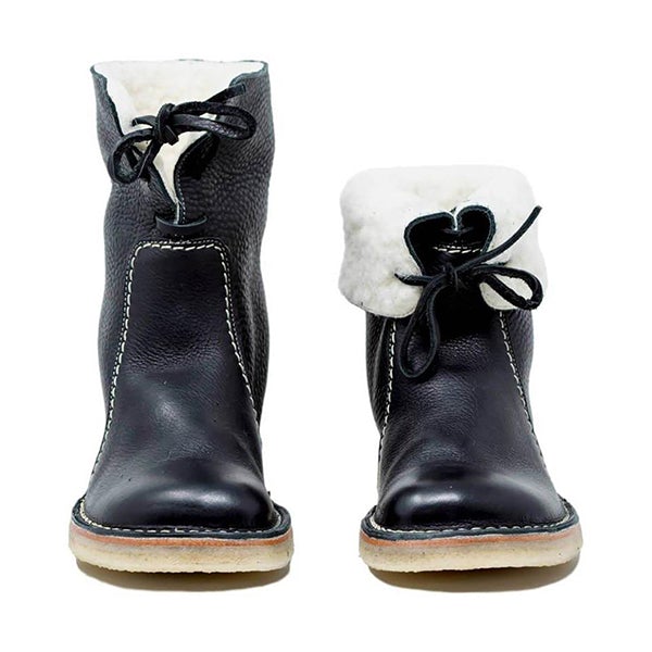 Petra | Fashionable and supportive orthopedic shoes.