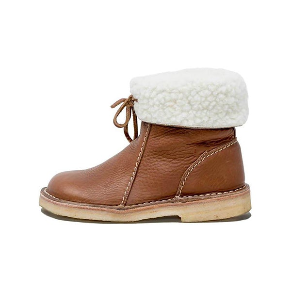 Petra | Fashionable and supportive orthopedic shoes.