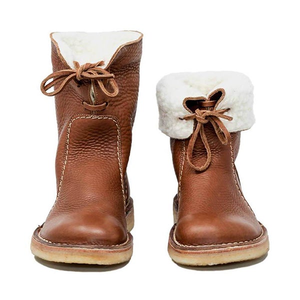 Petra | Fashionable and supportive orthopedic shoes.