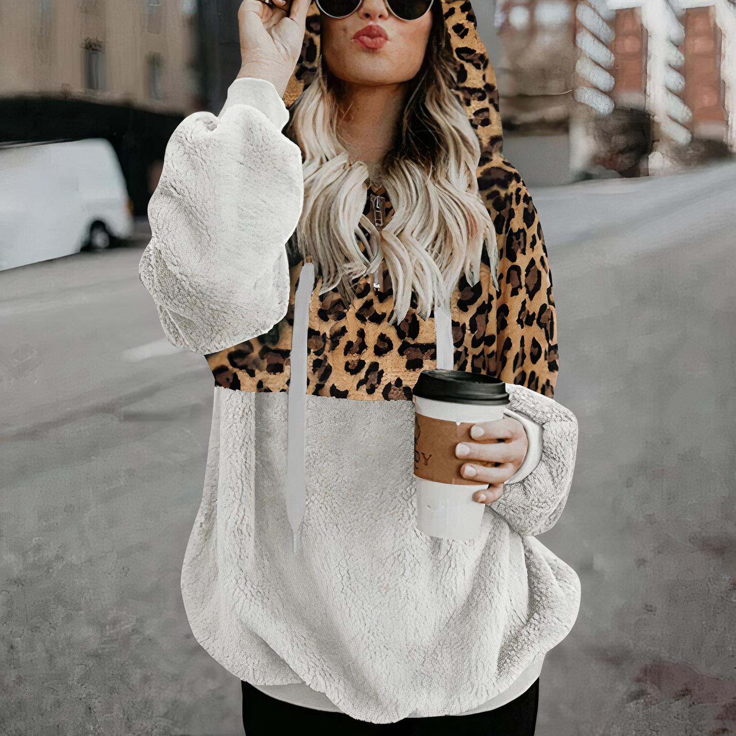 Erica | Leopart printed plush hoodie