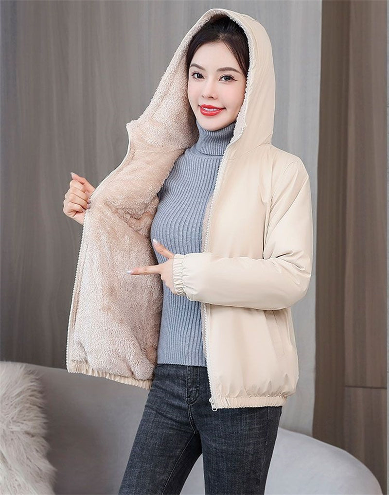 Zoe | Cozy fleece windbreaker with hood.