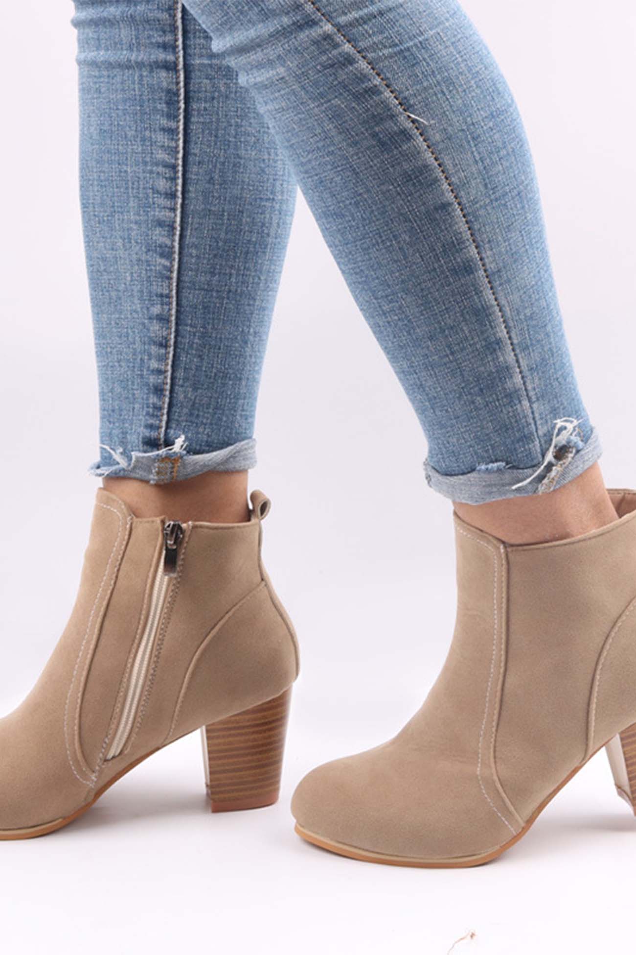 Romina | Fashionable, supportive orthopedic boots