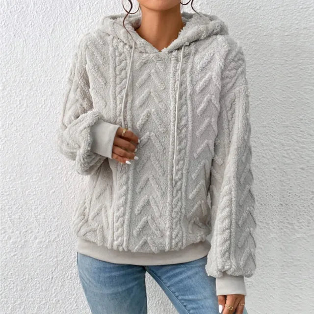 Cecilia | Loose-fitting fleece sweater with hood