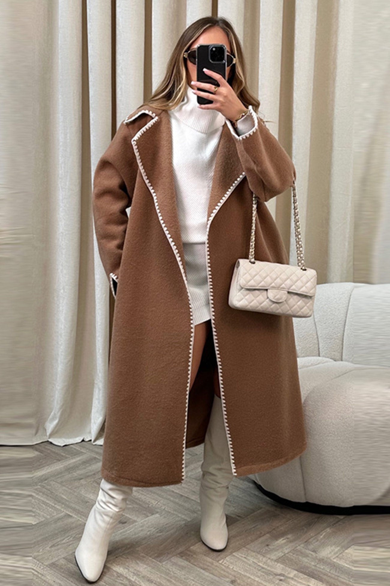 Cecilia | Long coat with lapels and lace and open front