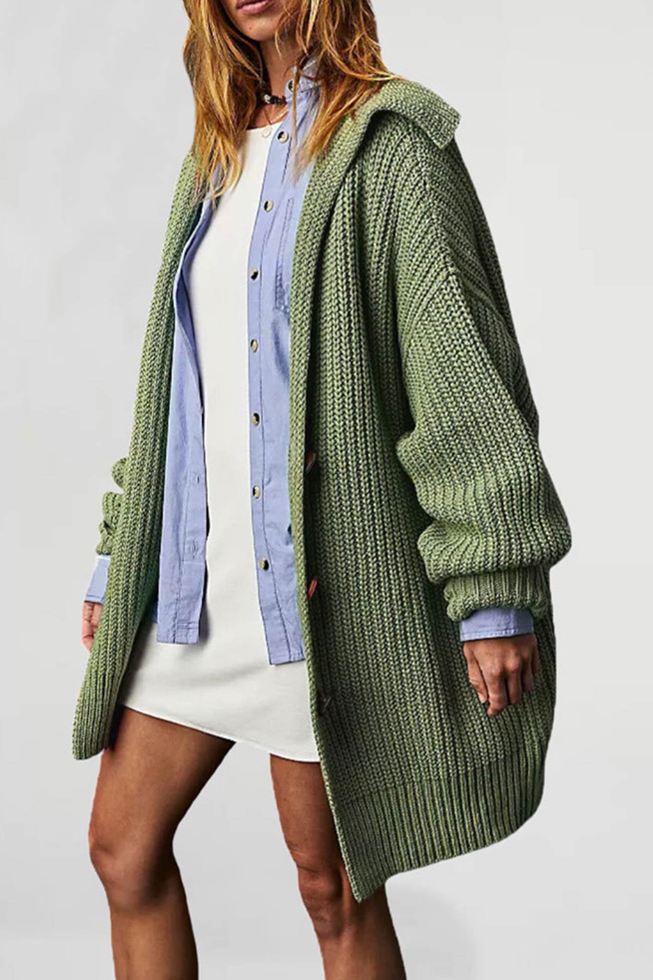 Annelies | Mid-length cardigan with lapels and a single buckle