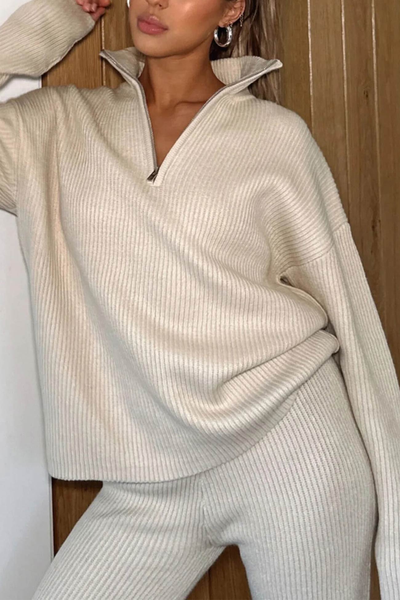 Bernadette | Two-piece outfit in ribbed knit with lapels and zip fastening