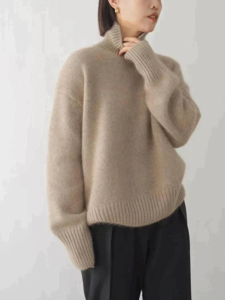 Sofia | Comfortable, knitted, soft turtleneck sweater