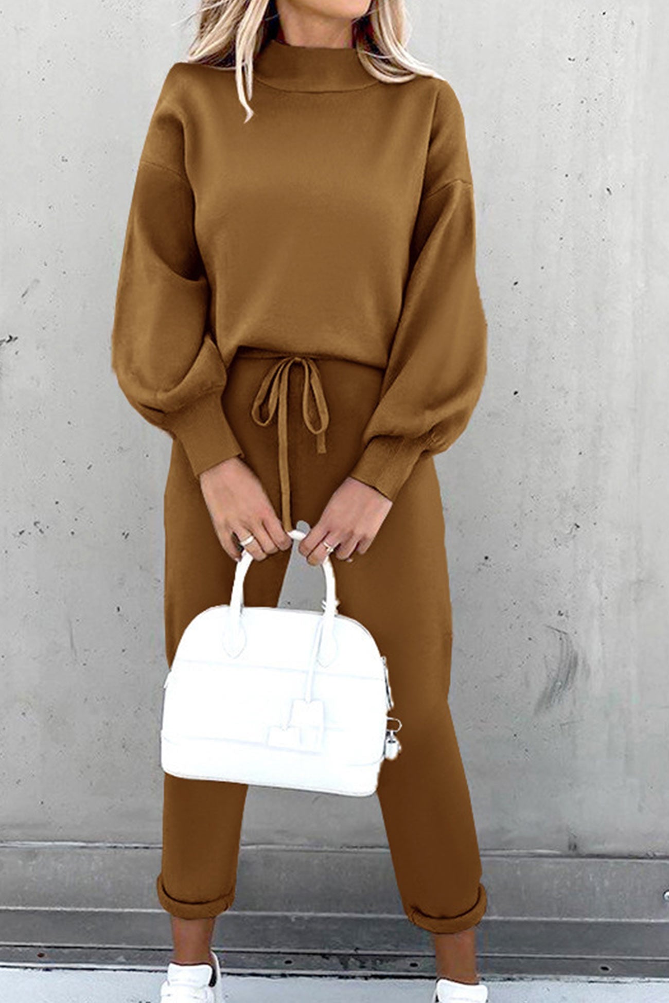 Astrid | Long sweatshirt pants suits with stand-up collar and puff sleeves