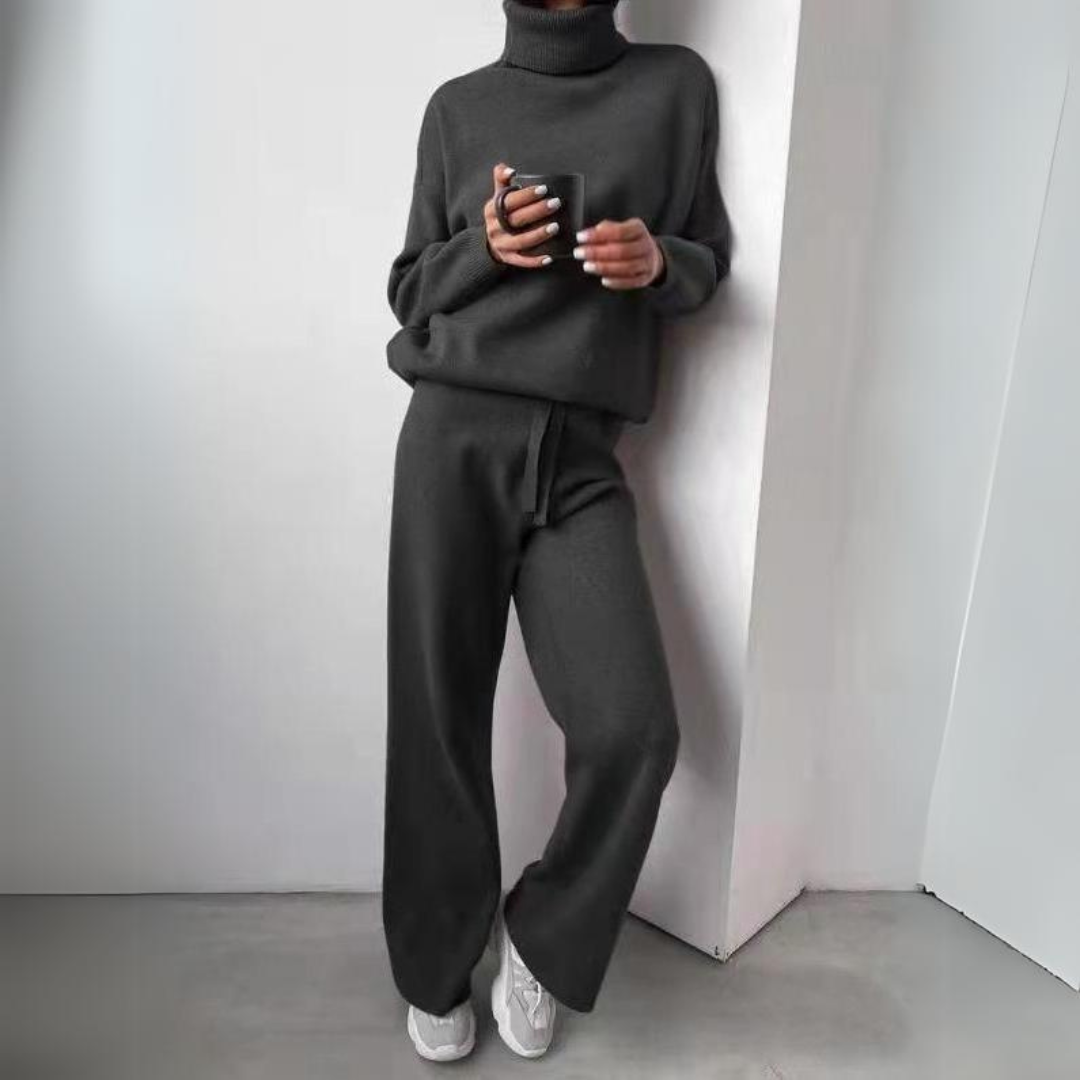 Lucía | Elegant set with sweater