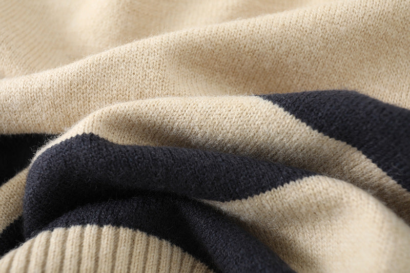 Nicol | Simple and stylish winter sweater