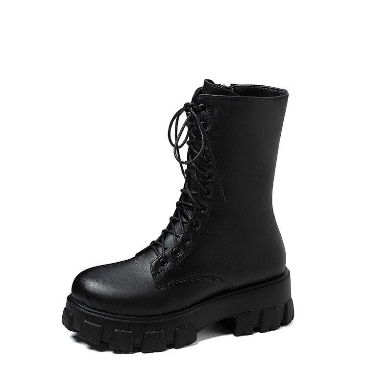 Mariola | Trendy and supportive orthopedic boots