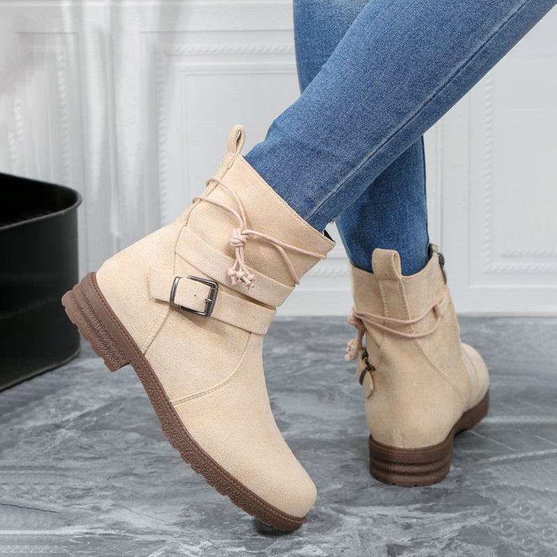 Zaira | Durable and supportive orthopedic boots