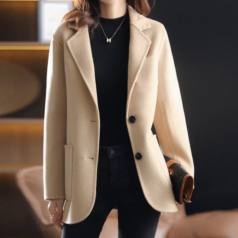 Miriam | Modern and comfortable winter garment