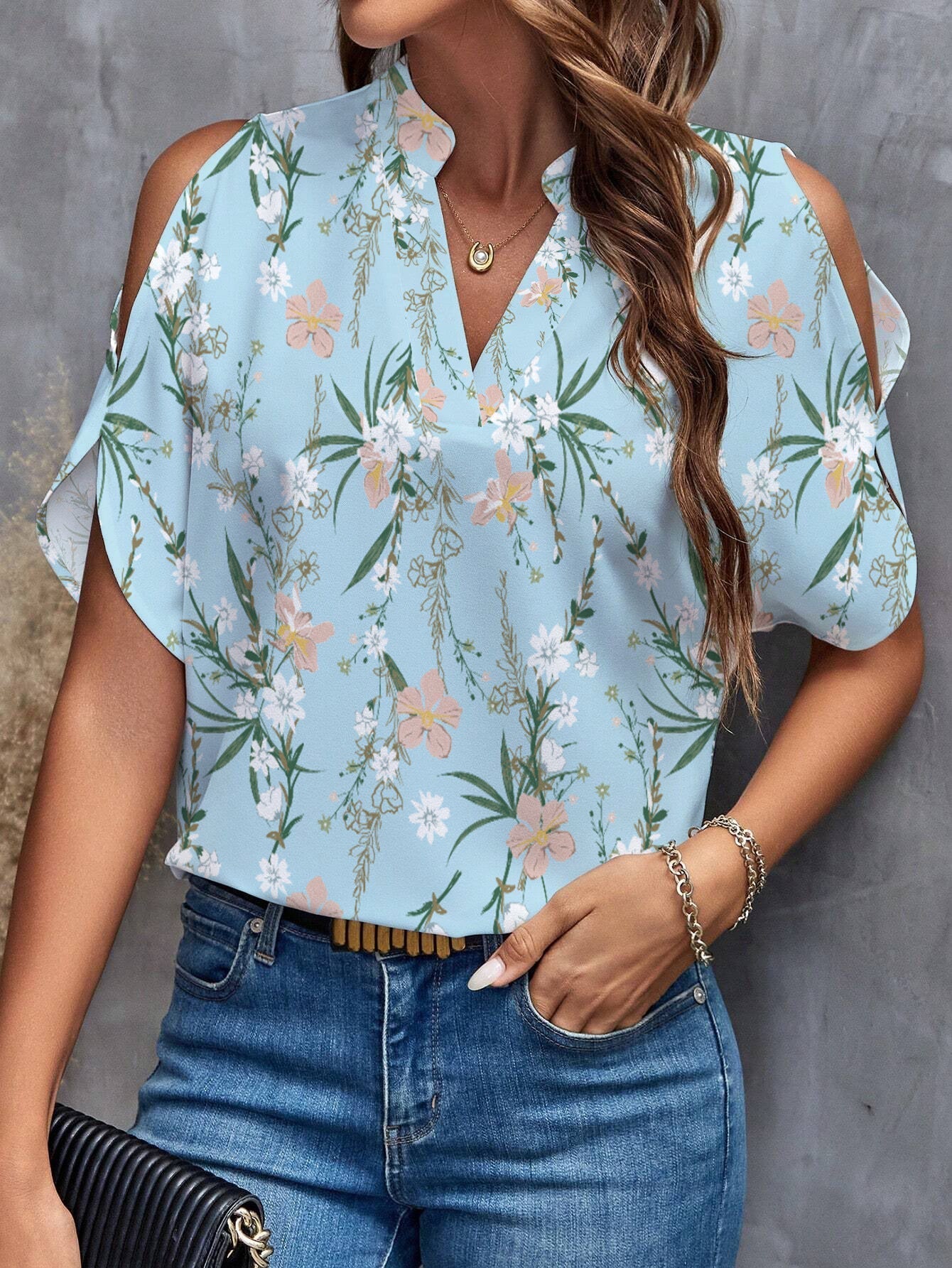 Leire® | Women'S Blouse With Off-The-Shoulder Details And Floral Pattern