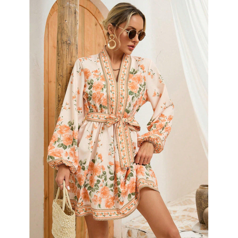 Waleska® | Ladies' Floral Apron With Romantic Design And Tailored Cut