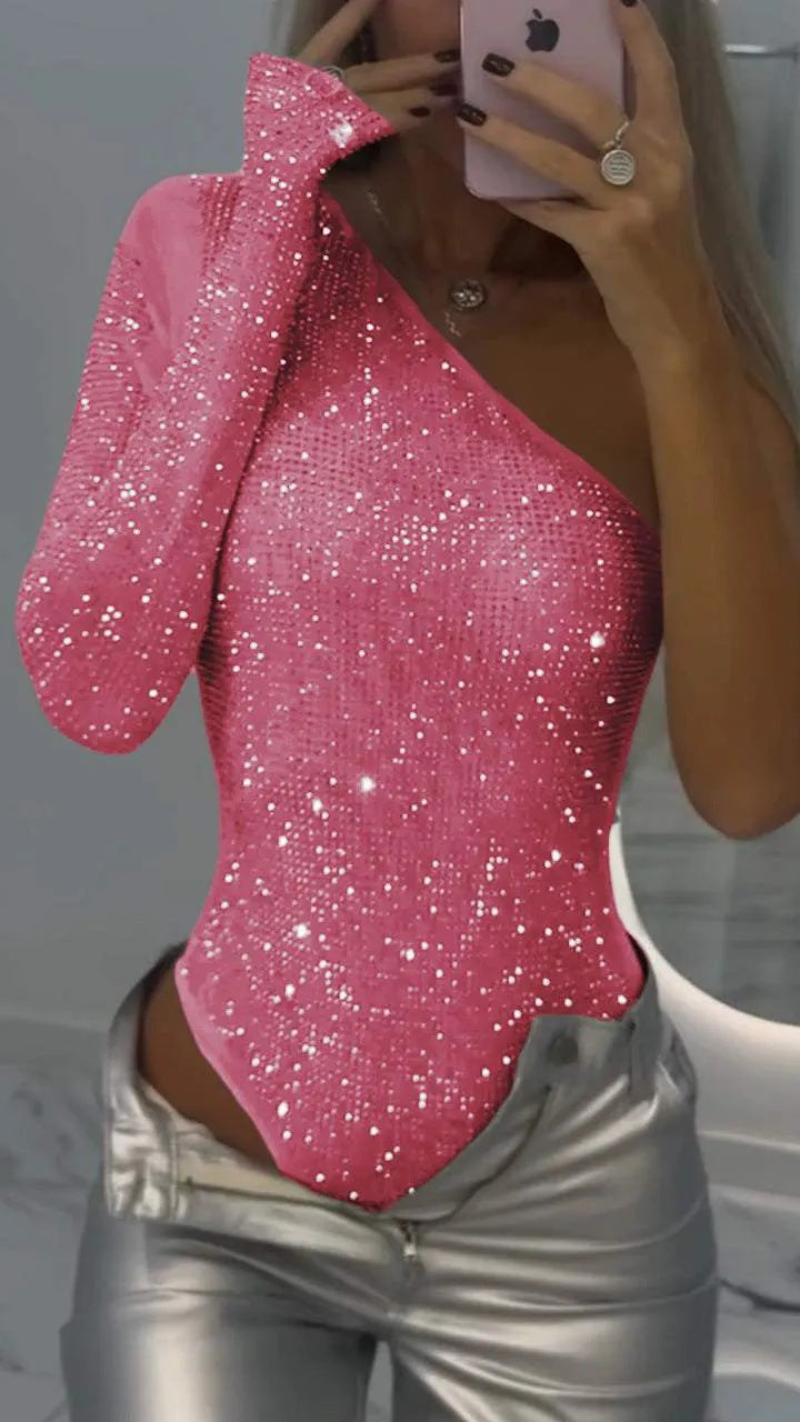 Frida® | Top with an épaule and sequins with rhinestones