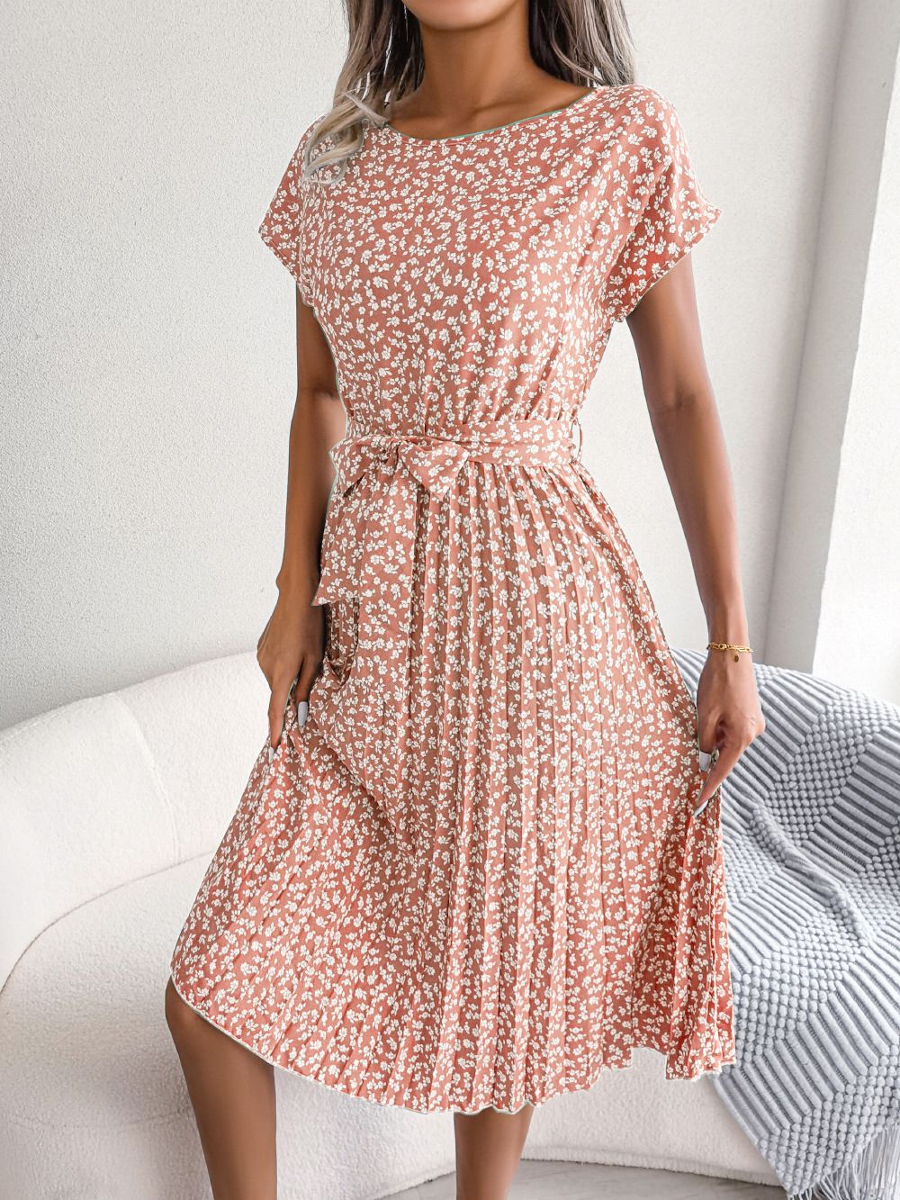 Clara® | Dress Elegant Pleats
