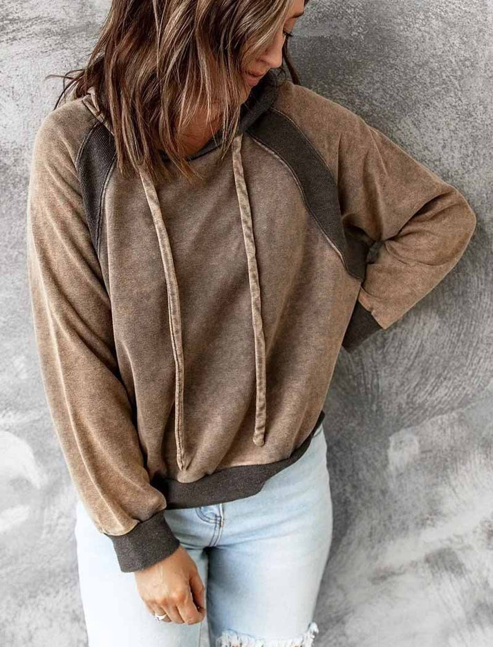 Amira| Casual and fashionable winter hoodie