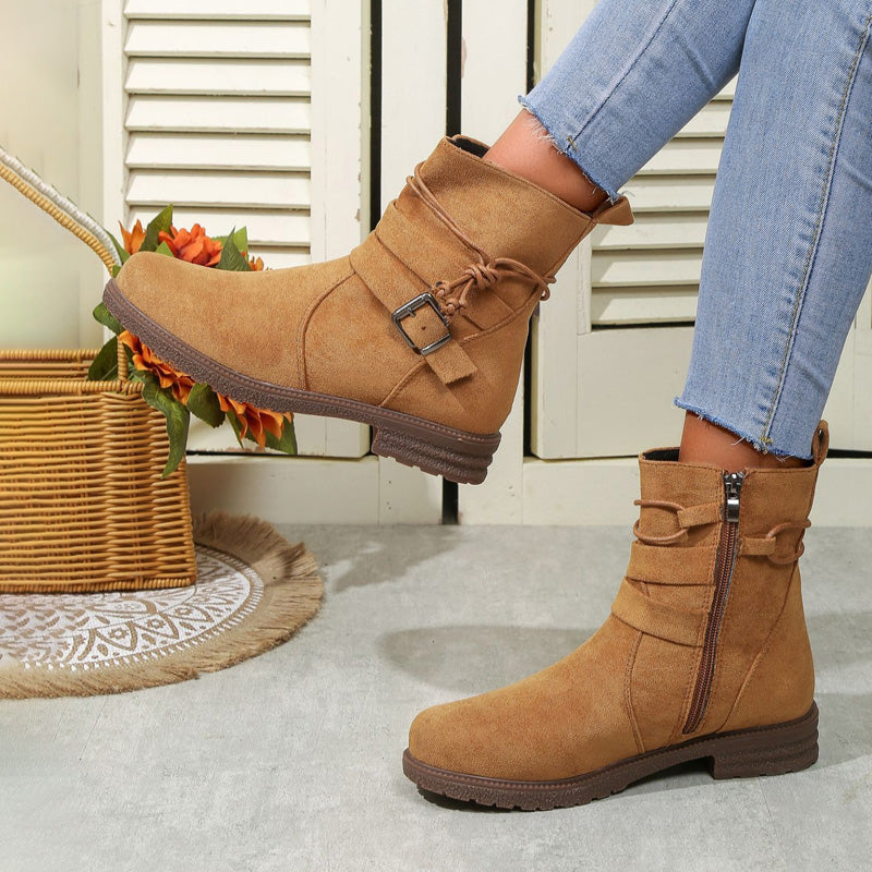 Zaira | Durable and supportive orthopedic boots