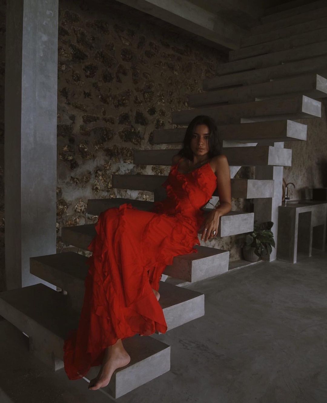 Alicia® | Elegant Dress With Ruffles