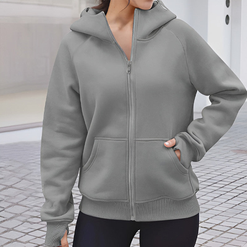 Leila | Effortless and trendy winter garment