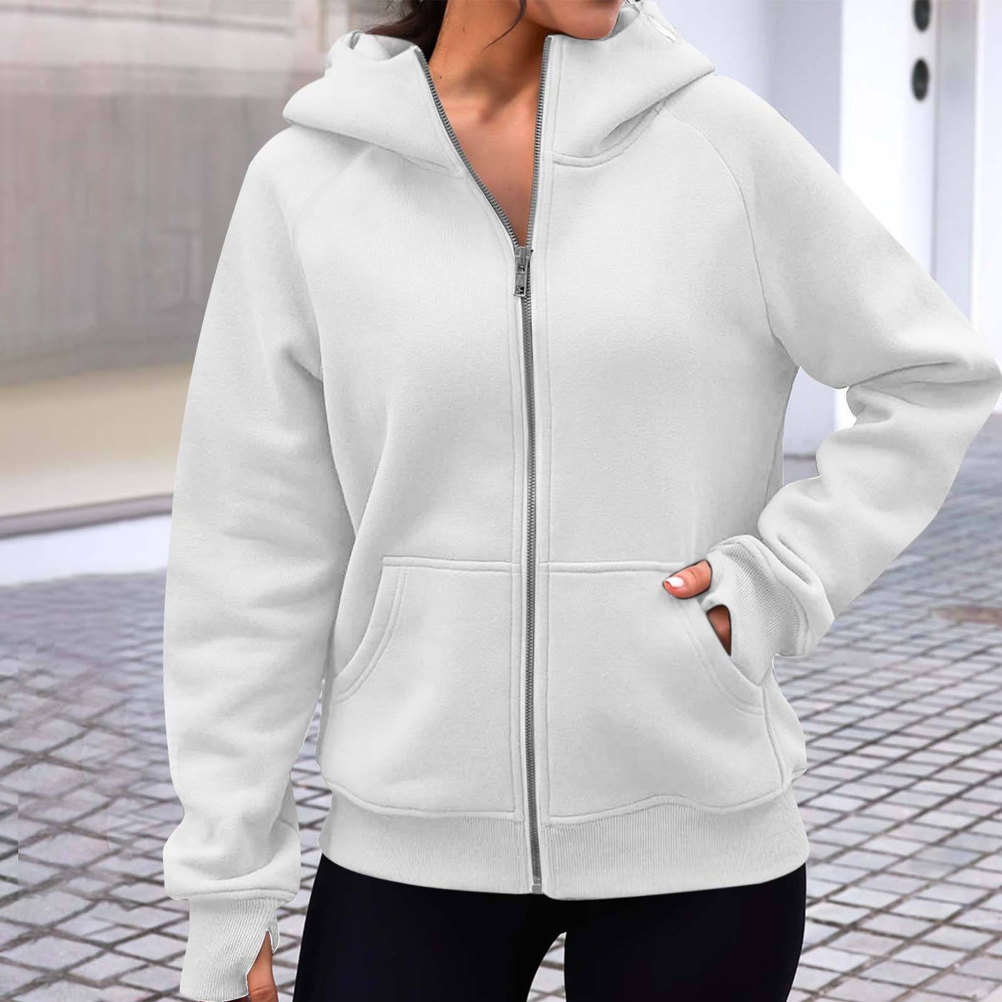 Belén® | Simple and modern winter garment