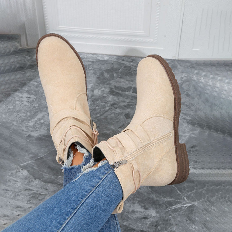 Zaira | Durable and supportive orthopedic boots