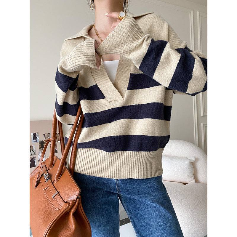 Ludmila| Simple and stylish winter sweater