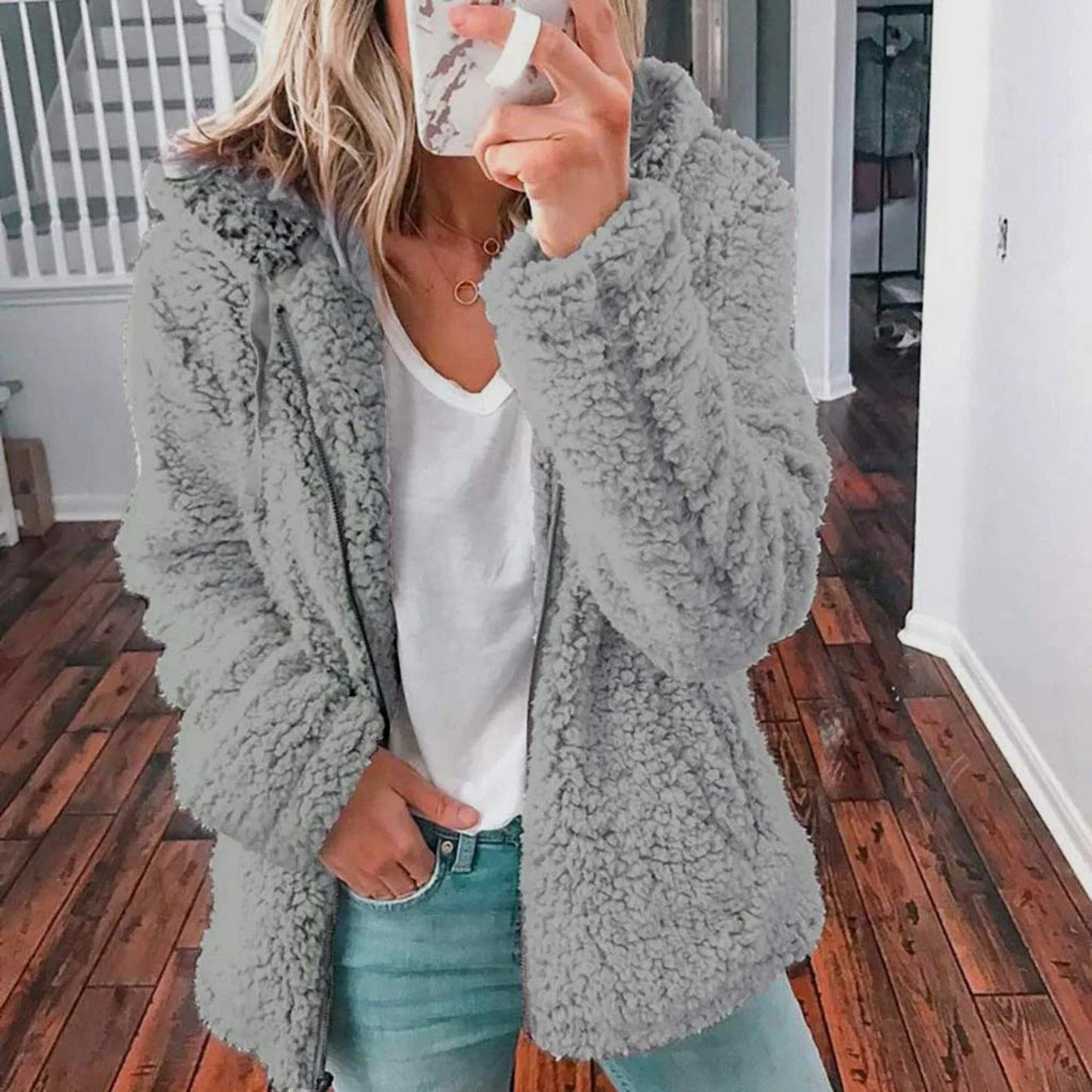 Concepcion | Modern and versatile winter garment