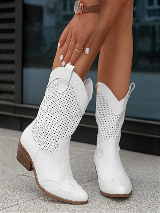 Mirjam | Fashionable and effortless monkey boots