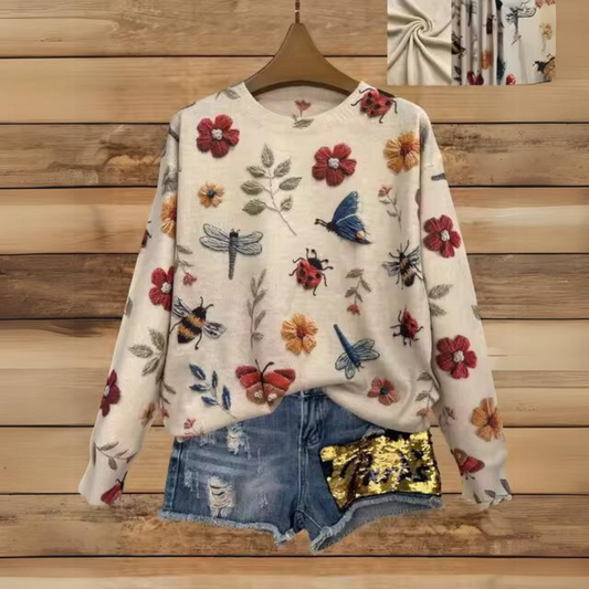 Camila | Casual long sweater with an animal motif