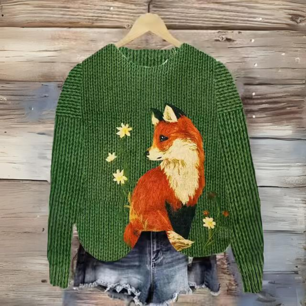 Camila | Casual long sweater with an animal motif