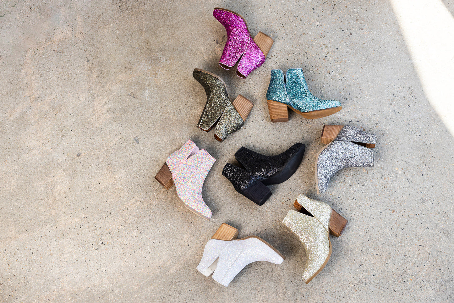 Gabriella | Ankle boots in white
